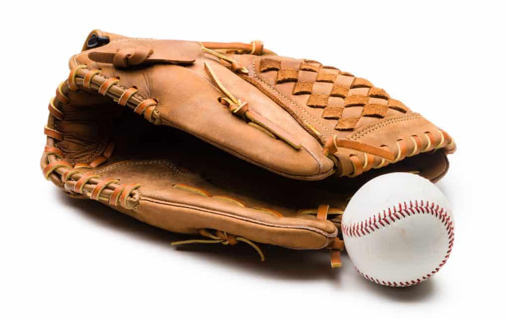 how to tighten a baseball glove