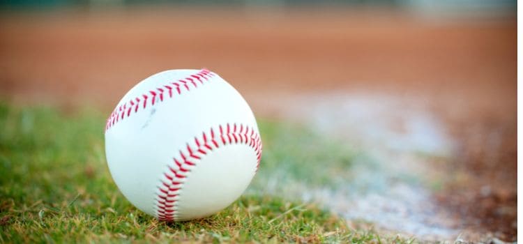 Can You Hit Baseballs With A Softball Bat