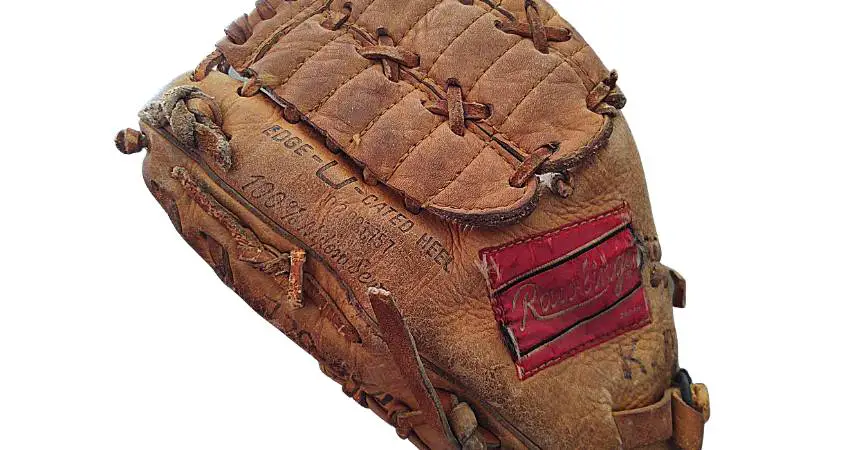 How Do I Know if My Baseball Glove is Worn Out
