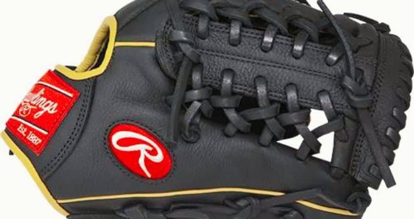 How to Take Care of a Baseball Glove How to Take Care of a Baseball Glove
