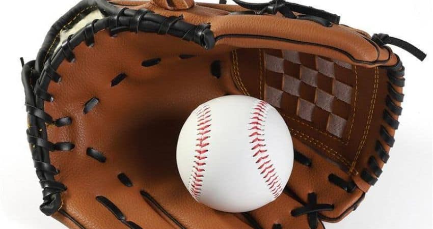 How to Store Baseball Glove Between Games