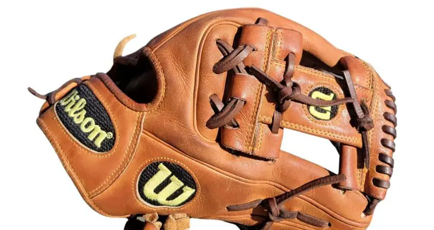 How to Clean a Baseball Glove