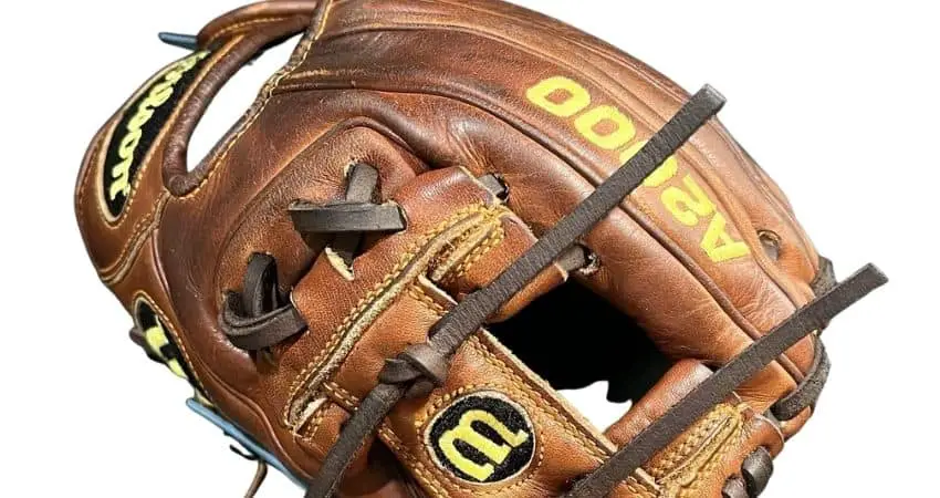 Is It a Good Idea to Take your Baseball Glove on a Plane