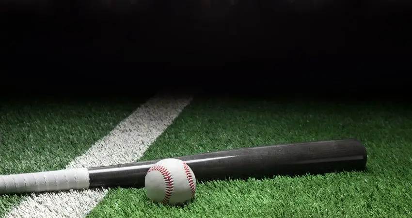 What are the Advantages of Metal Baseball Bats